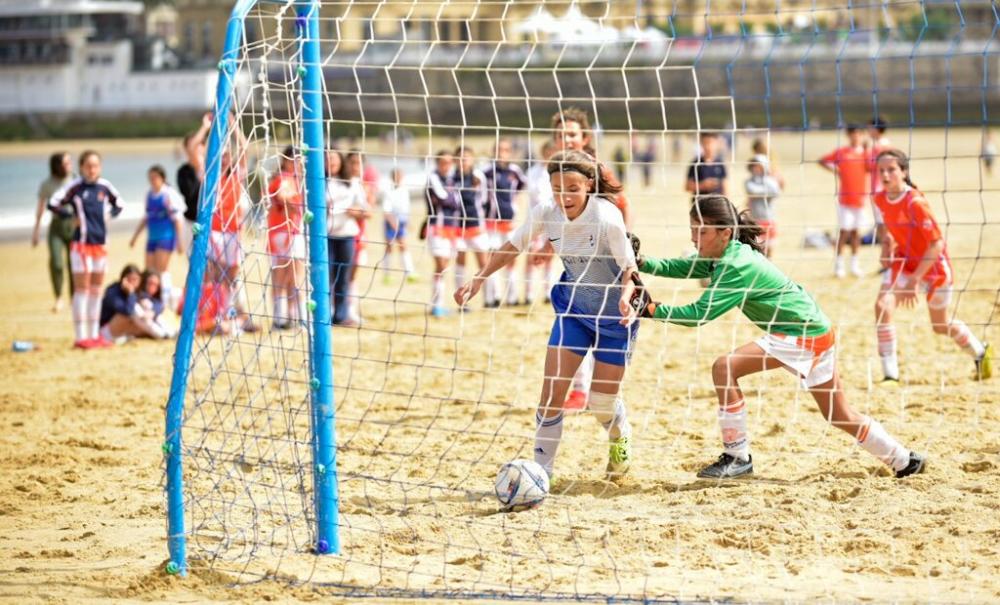 La PLAYA de la  Concha encumbra a sus campeones